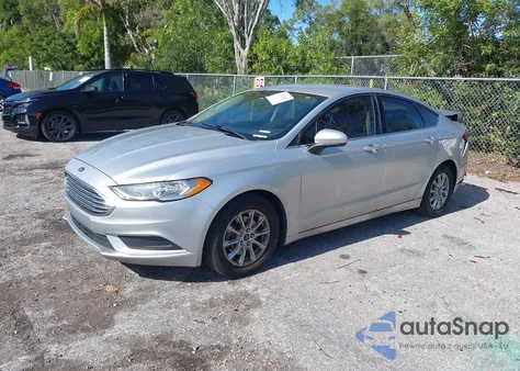 2017 Ford Fusion S из США, поврежденный, VIN 3FA6P0G75HR174382